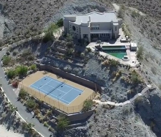 Architectural Grand Estate.